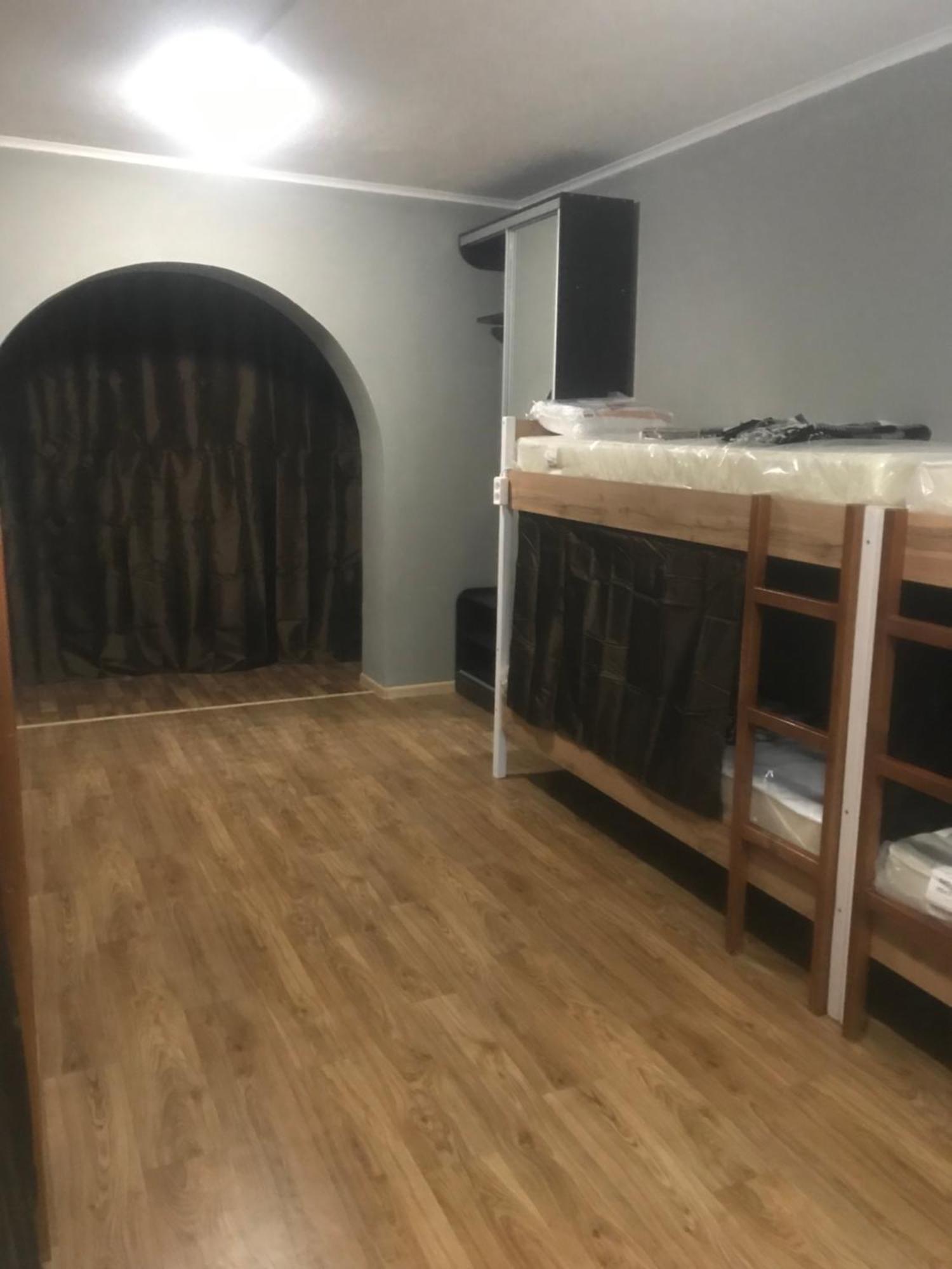 Ararat-Borschagovskaya Hostel Kiev Extérieur photo